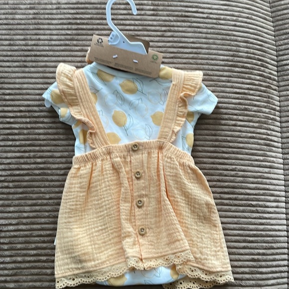 children size US 9-12M dresses 3pck - Picture 3 of 7